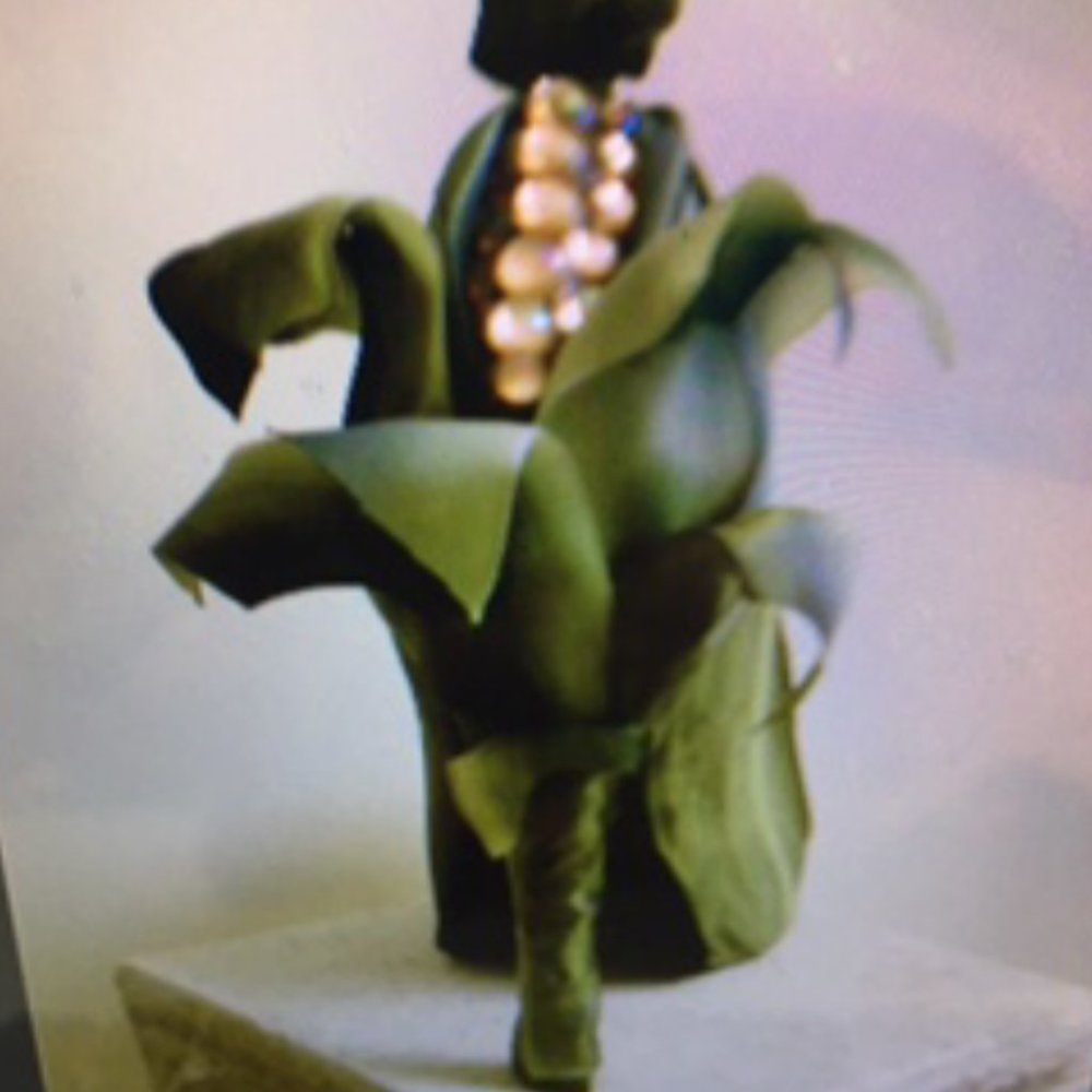 Meet your Posher, Michelle (Pronounced - Mechelle)